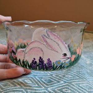Hand Painted Glass Decorative Bunny Bowl